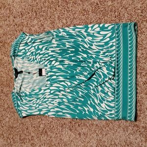 BCBGMAXAZRIA green print blouse